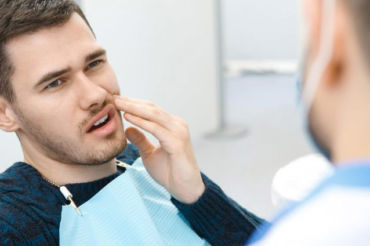 Simptomi za hitan odlazak stomatologu